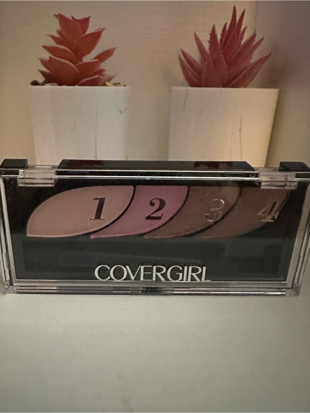 COVERGIRL # 720 Blooming Blushes Eyeshadow